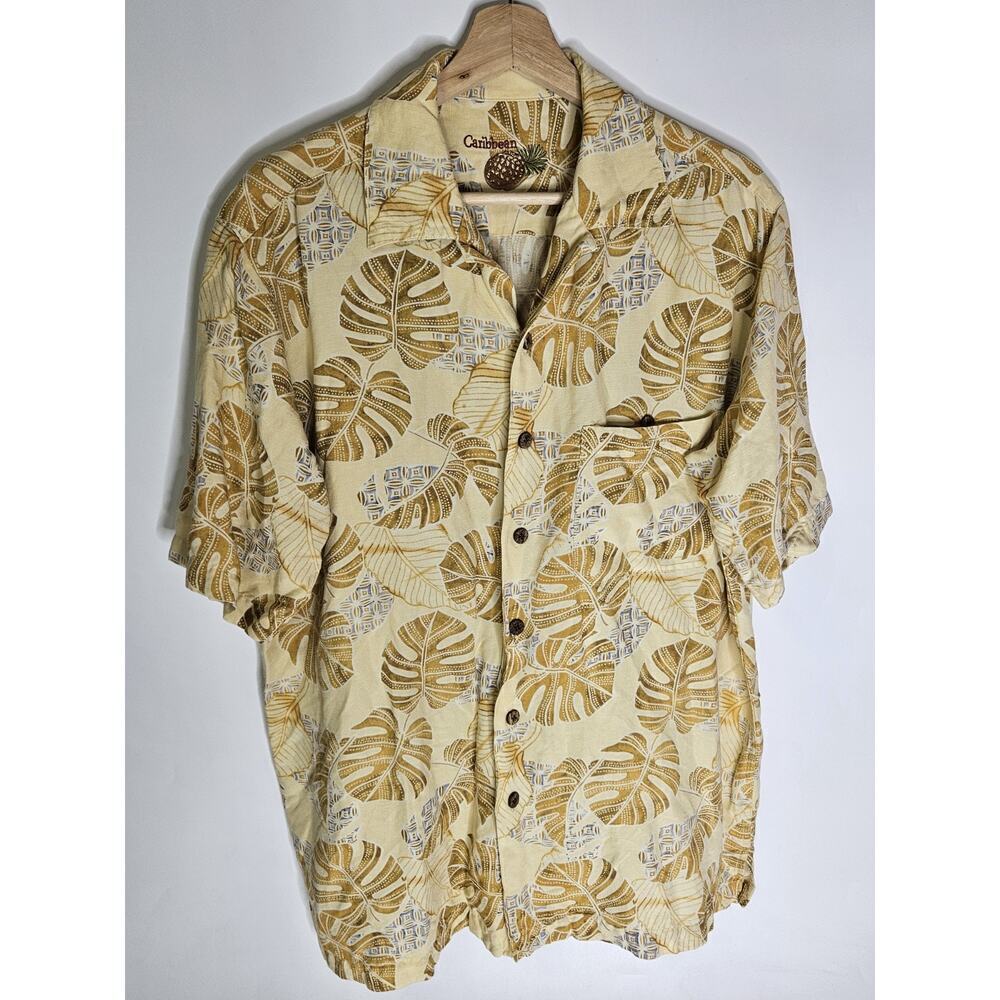 Caribbean Short Sleeve Shirt Button Relaxed Hawaiian Print Mens M Beach Vacation
